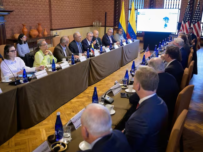  Colombia recibe a delegación bipartidista del Congreso de Estados Unidos